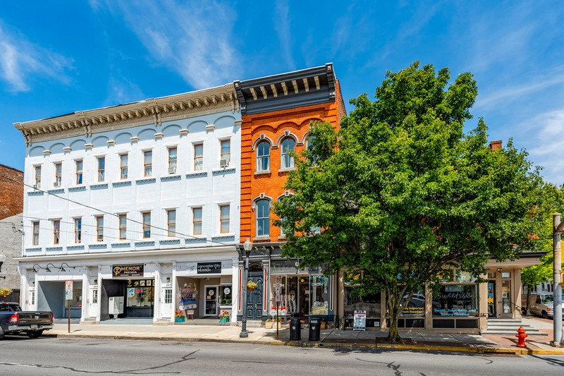 North Queen Street exterior